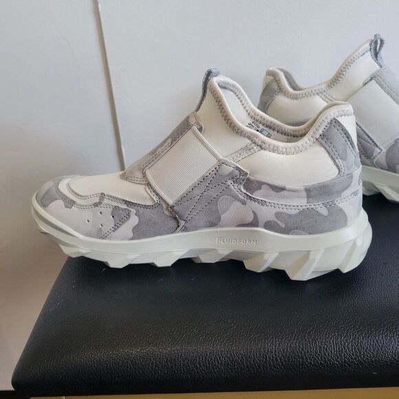 Ecco Sport MX Low Women's Size EU 37/US 6-6.5 White Camo Trail Shoes NEW - Picture 3 of 11